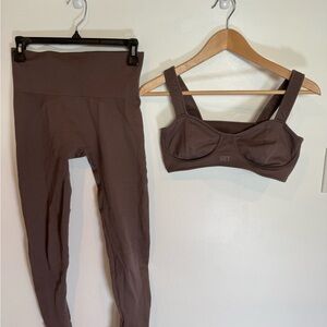 SET Active Sculptflex 3-Piece Muted-Purple Ribbed Set